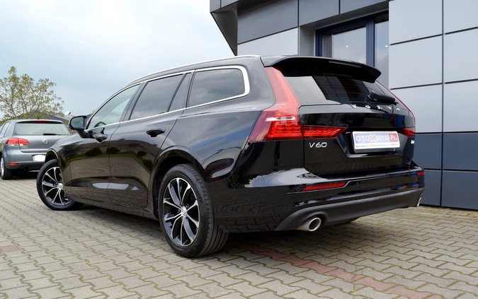Volvo V60 cena 84900 przebieg: 231260, rok produkcji 2019 z Ćmielów małe 781